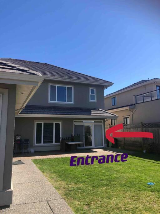 Lucky Suite, Two-Bedroom Suite With Independent Entrance In Richmond Close To Yvr Exterior foto